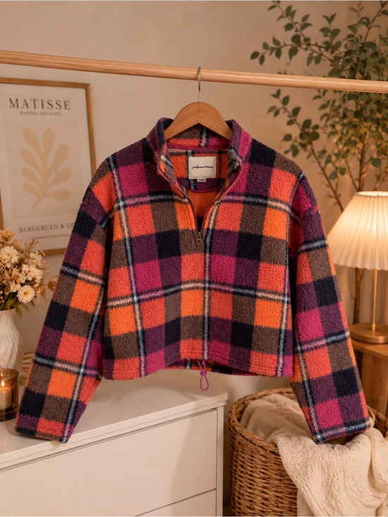 Sweaters - American Eagle Plaid Sherpa Fleece Pullover – XS